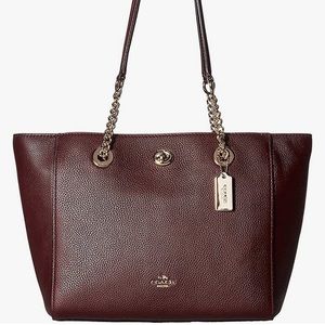 COACH Women's Pebbled Turnlock Chain Tote 27